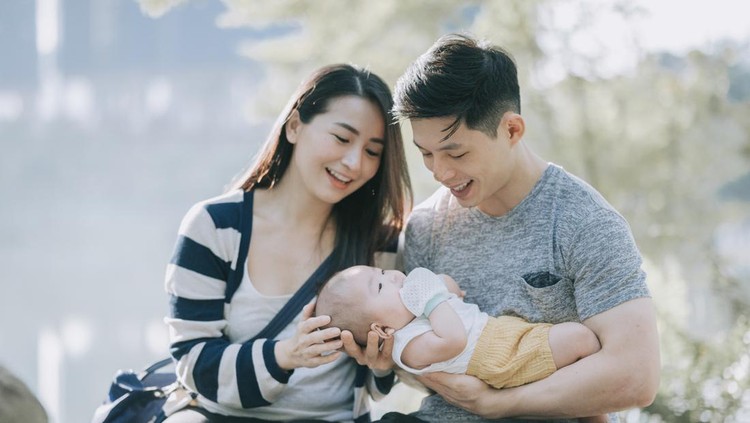 Fase perkembangan bayi ke balita