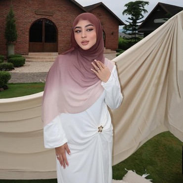 Outfit Bukber, 7 Gaya Artis Cantik Tanah Air Pakai Pashmina Viscose Rapi Tanpa Disetrika