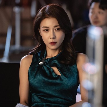 Rahasia di Balik Berat Badan Ha Ji Won yang Turun Drastis