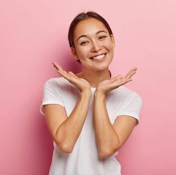 5 Tips untuk Jaga Kulit Tetap Lembap dan Glowing Saat Berpuasa