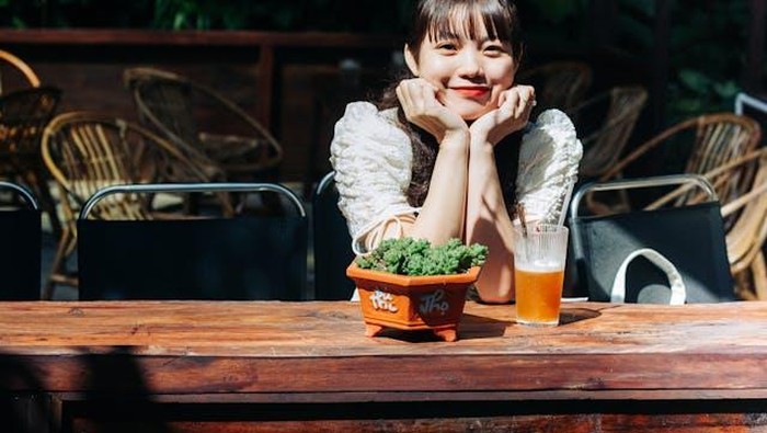 5 Kebiasaan Sederhana Orang yang Tidak Overthinking untuk Menenangkan Pikiran