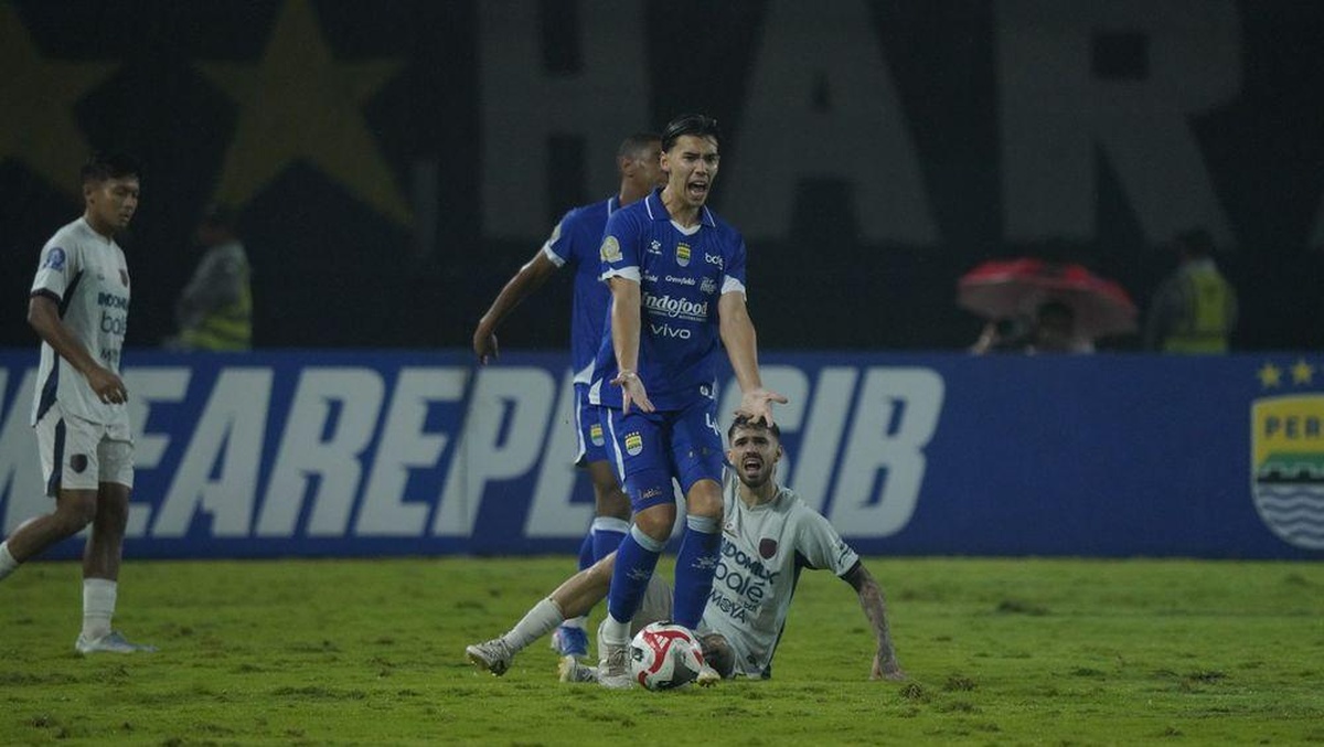 Persib Bandung Resmi Pinjamkan Dion Markx Demi Jam Terbang