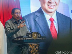 Pesan SBY Agar Indonesia Tak Naif Hadapi Potensi Perang Dunia