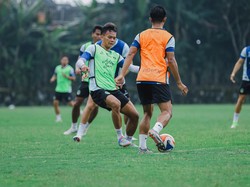 Prediksi Susunan Pemain PSIM Jogja Vs Bali United Malam Nanti