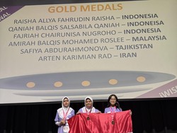 SMP Labschool Kebayoran Raih 2 Emas di iWiSE Global Final 2026 Dubai