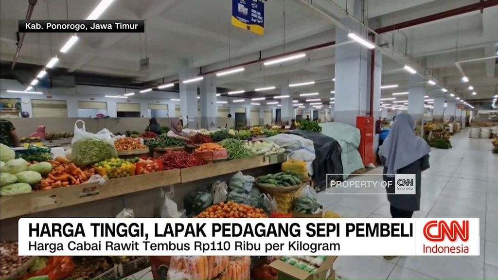 VIDEO: Harga Tinggi, Lapak Pedagang Sepi Pembeli