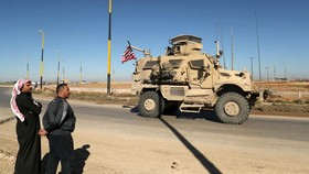 FOTO: AS Tarik Seluruh Pasukan Militer dari Suriah