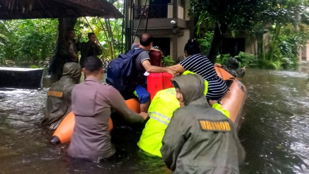 Bali Diterjang Banjir hingga 1 Meter, Puluhan Tamu Hotel Dievakuasi