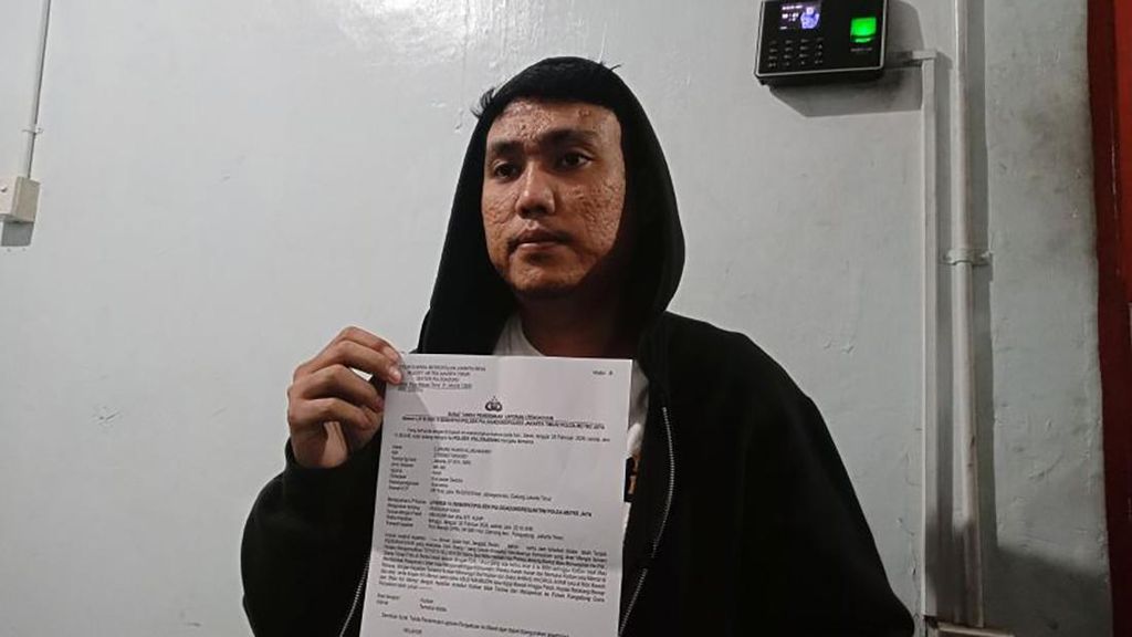 Gigi Patah Dihajar Aparat, Petugas SPBU Kini Kesulitan Buka Puasa