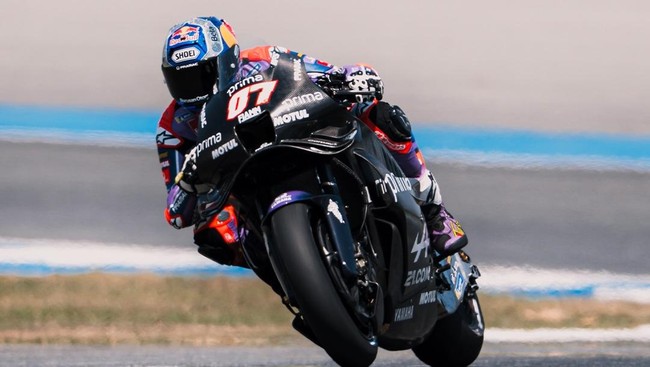 MotoGP 2026 akan dimulai di Thailand dengan 22 pembalap, termasuk dua rookie: Toprak Razgatlioglu dan Diogo Moreira. Siapakah yang akan bersinar?