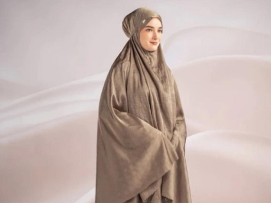Mukena Travel Mini Ini Bikin Ibadah Saat Bepergian Jadi Lebih Praktis, Muat Masuk Tas Kecil! 