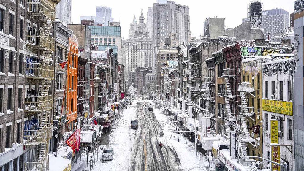FOTO: New York Terkubur Badai Salju Terbesar Sepanjang Sejarah