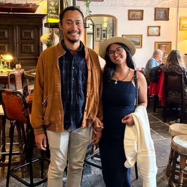 Ini 7 Potret Gaya Hidup Sasetyaningtyas & Suami Penerima Beasiswa LPDP Disorot