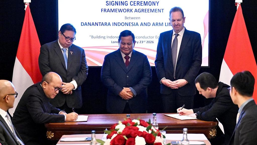 Prabowo Saksikan Perjanjian Danantara-Arm Kembangkan Industri Chip RI