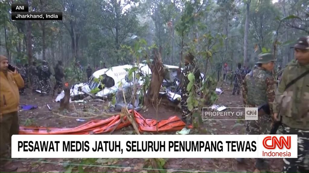 VIDEO: Pesawat Medis Jatuh, Seluruh Penumpang Tewas
