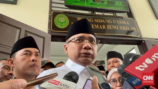 Tim kuasa hukum Yaqut mempertanyakan kerugian negara dalam kasus dugaan korupsi kuota haji.
