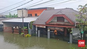Banjir Makassar Terus Meninggi Usai Warga Pulang Tarawih
