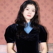 Deretan Potret Menawan Go Ah Sung, Aktris Korea yang Bintangi Film Pavane di Netflix