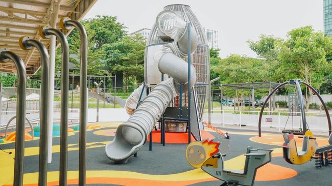 Playground ini ditujukan untuk anak-anak berusia mulai dari 2 tahun dengan setiap sudut yang dirancang mendorong keberanian anak bergerak dan berpikir.