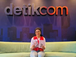 Cerita Okky Madasari Sampaikan Kritik Sosial Lewat Sastra