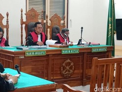 Edarkan 700 Butir Ekstasi di Dragon KTV Medan, 2 Terdakwa Divonis 10 Tahun Bui