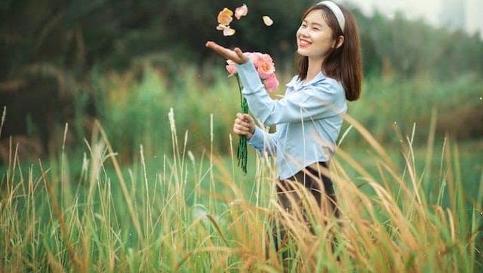 8 Tanda yang Menunjukkan Kamu Orang yang Baik Hati Meski Sering Nggak Sadar