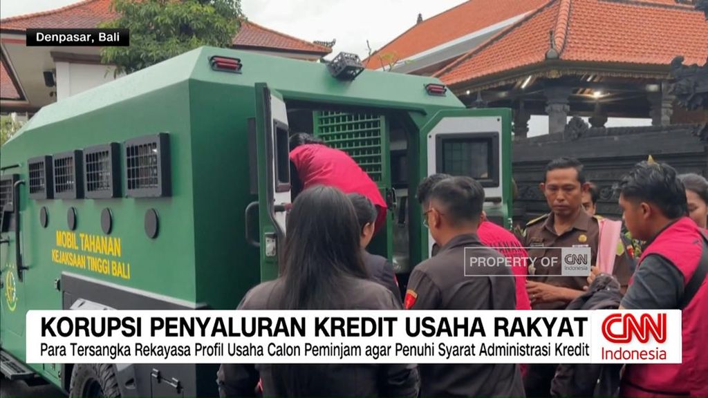 VIDEO: Korupsi Penyaluran Kredit Usaha Rakyat, 5 Tersangka Ditetapkan
