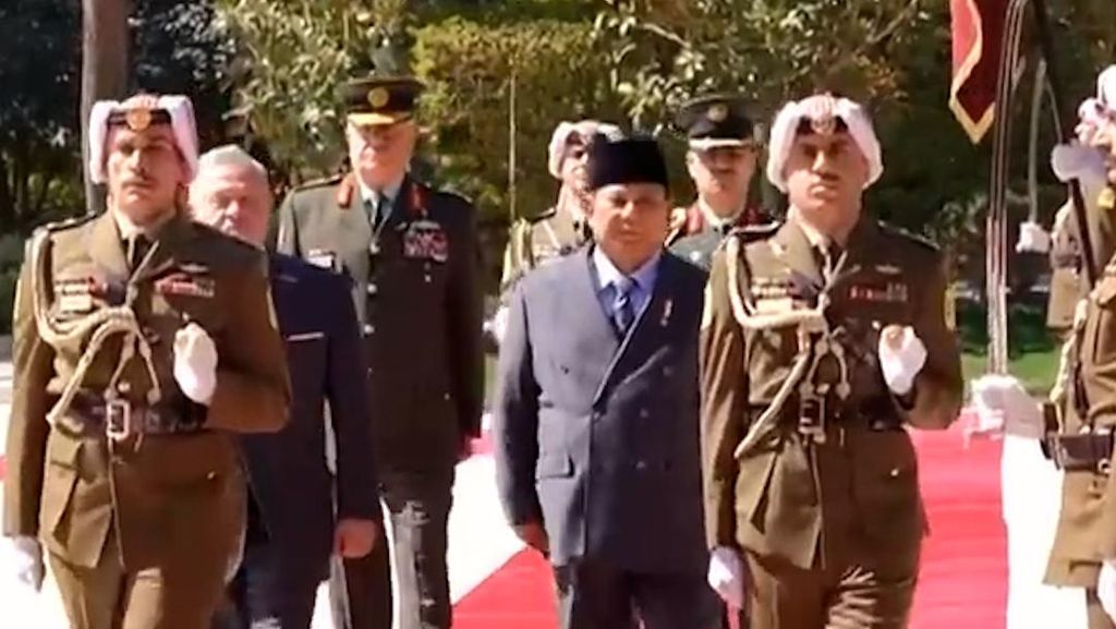 Sambutan Hangat Raja Yordania ke Prabowo di Istana Basman Amman
