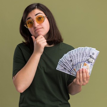 8 Cara Bijak Mengelola Uang THR agar Tidak Habis Percuma