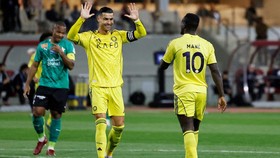 FOTO: Ronaldo Cetak Gol Ke-965 dan Assist, Al Nassr Menang 5-0