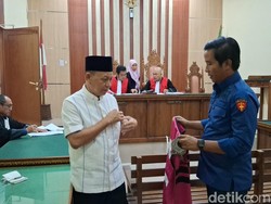 Eks Bupati Lampung Timur Divonis 8 Tahun 6 Bulan Penjara, Ini Kasusnya