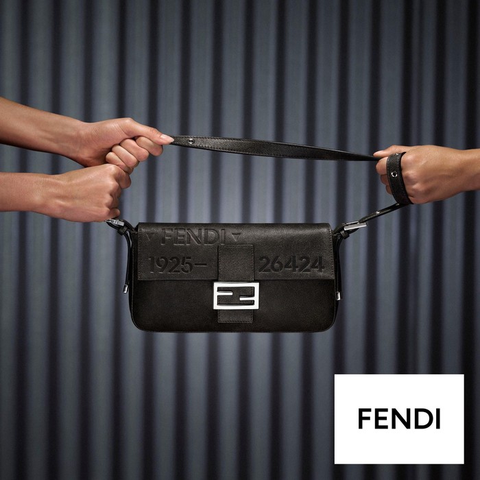 Fendi Baguette 26424