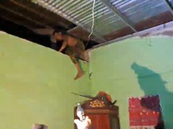 Menantu Perkosa Mertua di Gowa Ditangkap, Sempat Ngumpet di Plafon Rumah