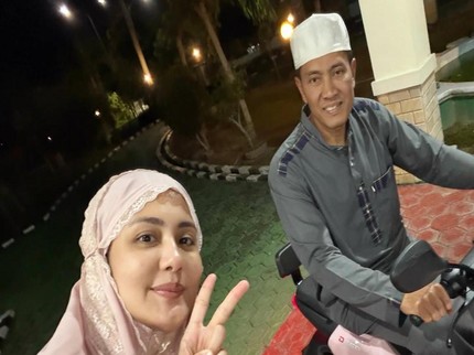 Momen Ramadan Juliana Moechtar, Sebut Suami TNI Bisa Khatam Al-Qur'an Tiga Kali