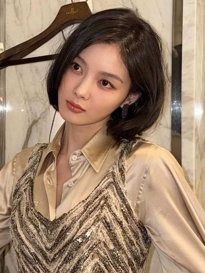 Bagaimana penampilan Kim Yoo Jung dengan rambut bob ini menurut kamu, Beauties?/ Foto: instagram.com/you_r_love