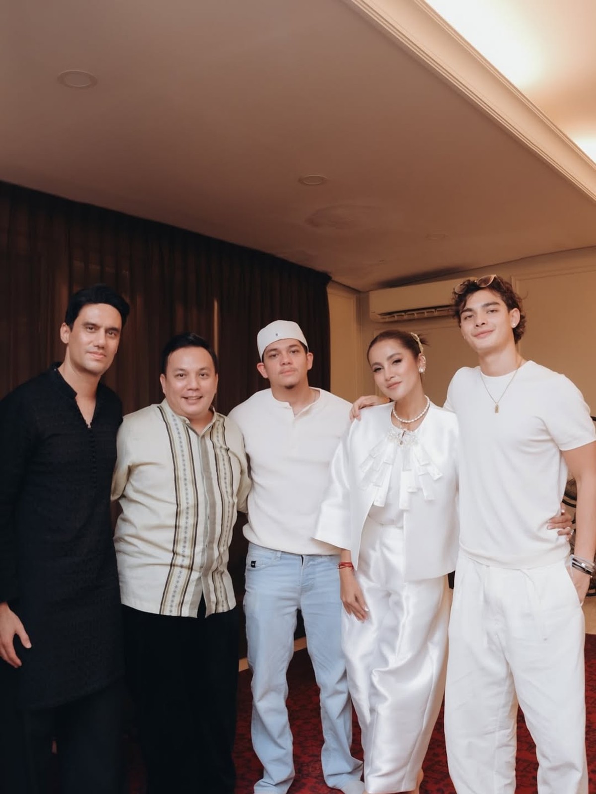 Olla Ramlan dan kekasih bukber