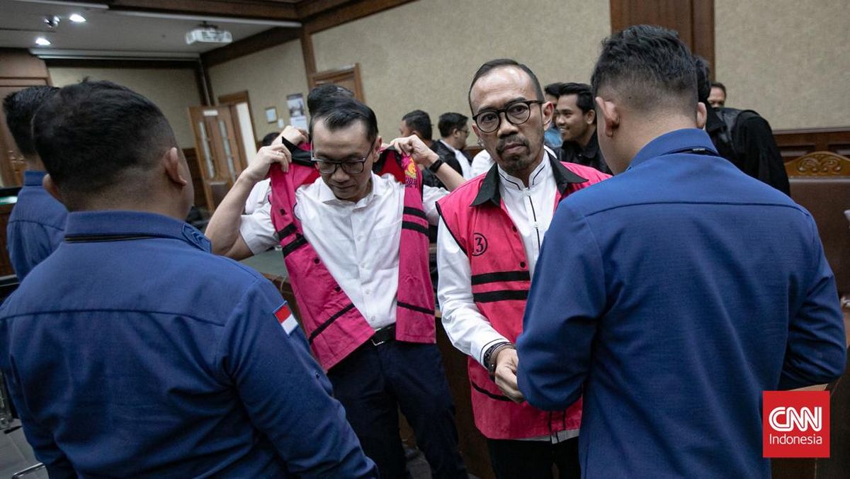 Istri Para Terdakwa Korupsi Minyak Mentah Datangi DPR Minta Bantuan