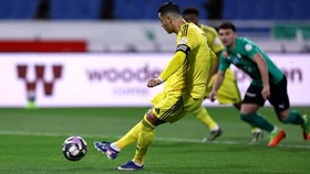 Ronaldo Cetak Gol, Al Nassr Menang Besar dan Pimpin Klasemen