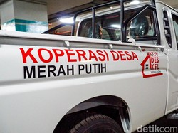 Video Wujud Pick Up Mahindra Scorpio Berstiker Koperasi Merah Putih