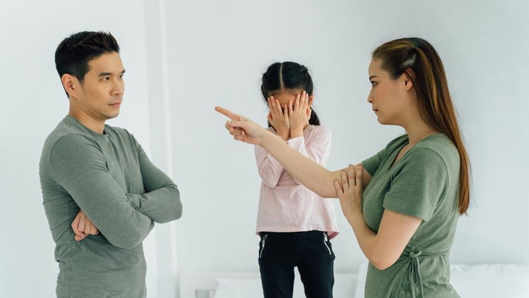 11 Ciri Ayah yang Tidak Nyaman Saat Menjadi Orang Tua Menurut Psikolog