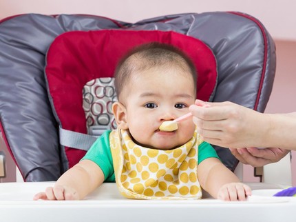 5 Rekomendasi MPASI Instan untuk Bayi 7 Bulan ke Atas, Praktis buat Mudik