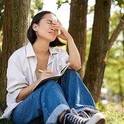 5 Ciri Kepribadian Orang yang Cerdas Tapi Sering Kesepian