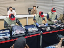 Penampakan Duit Rp 5 M dalam 5 Koper yang Disita KPK dari Safe House Ciputat