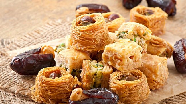 8 Kudapan Manis Khas Timur Tengah untuk Buka Puasa