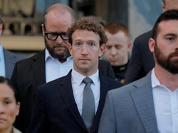 Ambisi Mark Zuckerberg yang Menelan Korban
