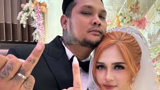 Terpopuler: Isu Miring Istri Baru Virgoun hingga Cerita Enno Lerian Jalani Umrah