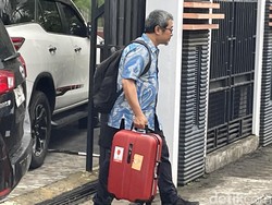 Geledah Rumah Eks Pj Sekda Pati Riyoso, KPK Bawa 3 Koper