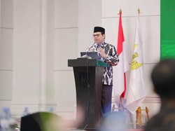 Baznas: Zakat Tak Digunakan Sepeser pun untuk MBG