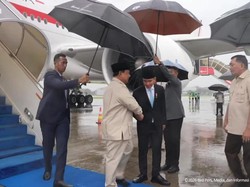 Prabowo Tiba di RI Usai Hadiri Rapat Board of Peace hingga Bertemu Presiden MBZ