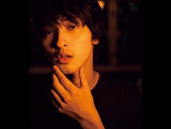 7 Potret Visual Ryusei Yokohama Aktor 'Cantik' Jadi Geisha di Film 'Kokuho'